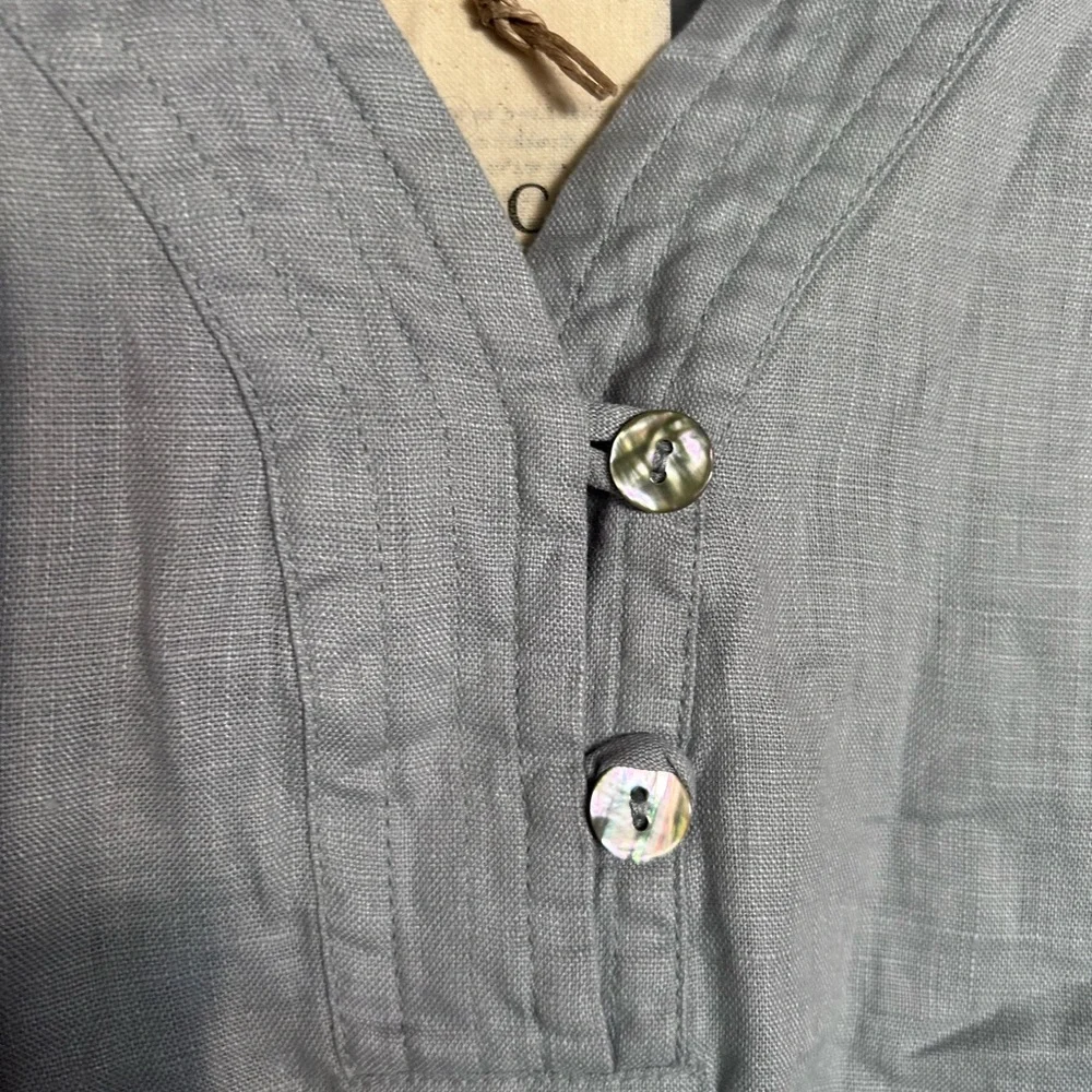 Grae Cove linen top - Picture 3 of 4